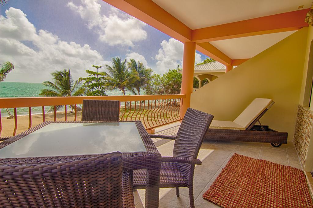 Beaches And Dreams Boutique Hotel Placencia Exterior photo