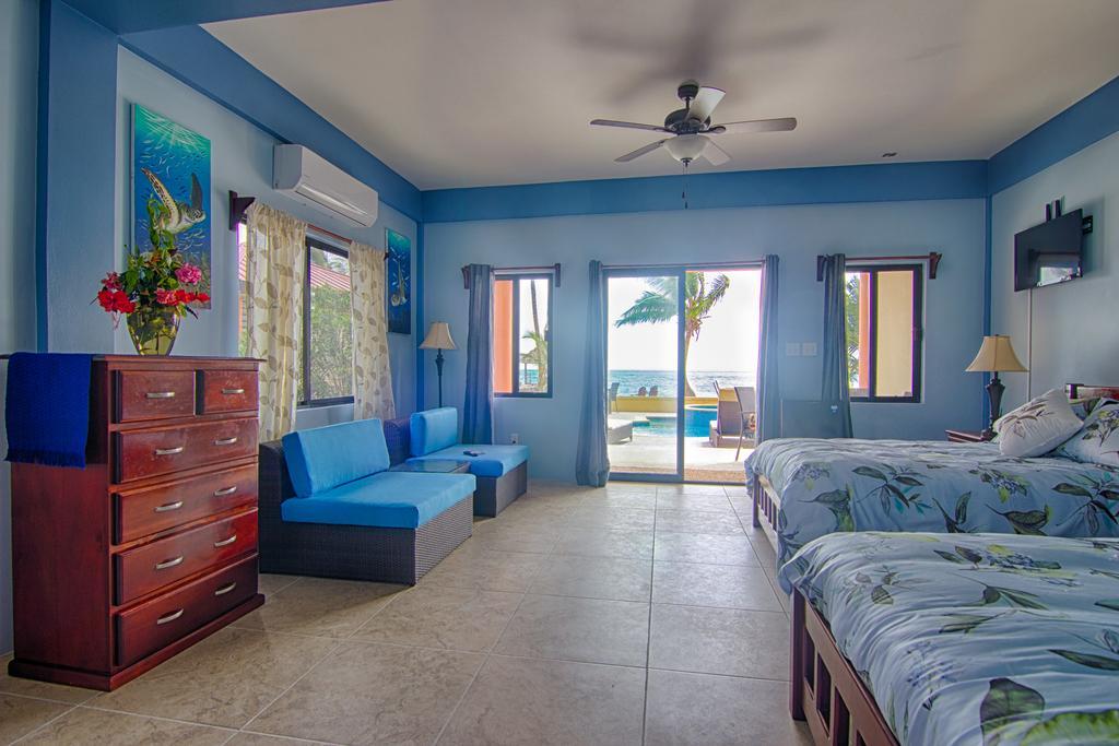 Beaches And Dreams Boutique Hotel Placencia Exterior photo
