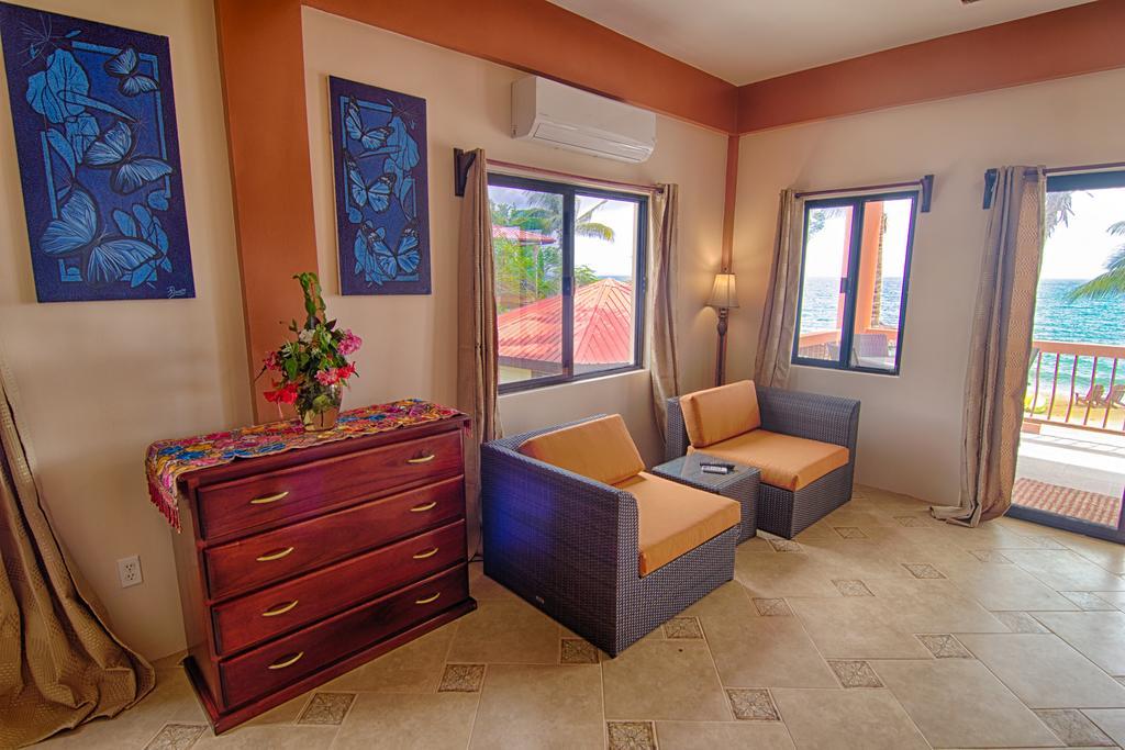Beaches And Dreams Boutique Hotel Placencia Exterior photo