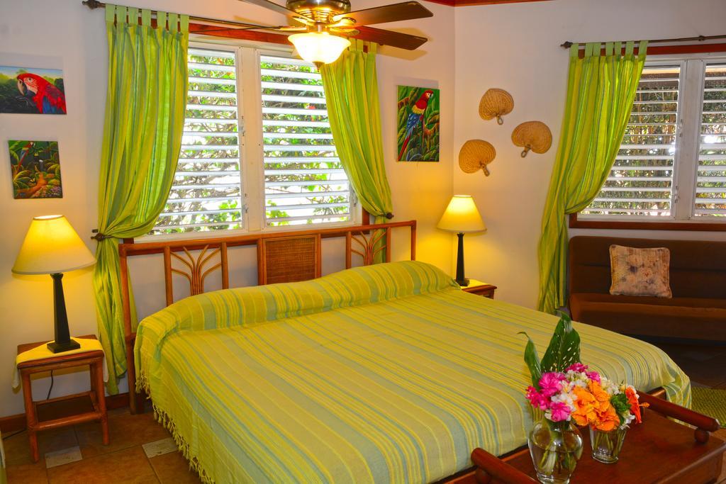 Beaches And Dreams Boutique Hotel Placencia Exterior photo