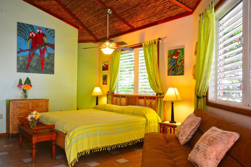 Beaches And Dreams Boutique Hotel Placencia Exterior photo